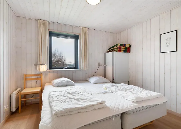 In With 4 Bedrooms And Wifi Tatil Evi Ebeltoft