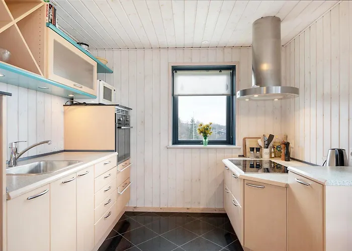 In With 4 Bedrooms And Wifi Tatil Evi